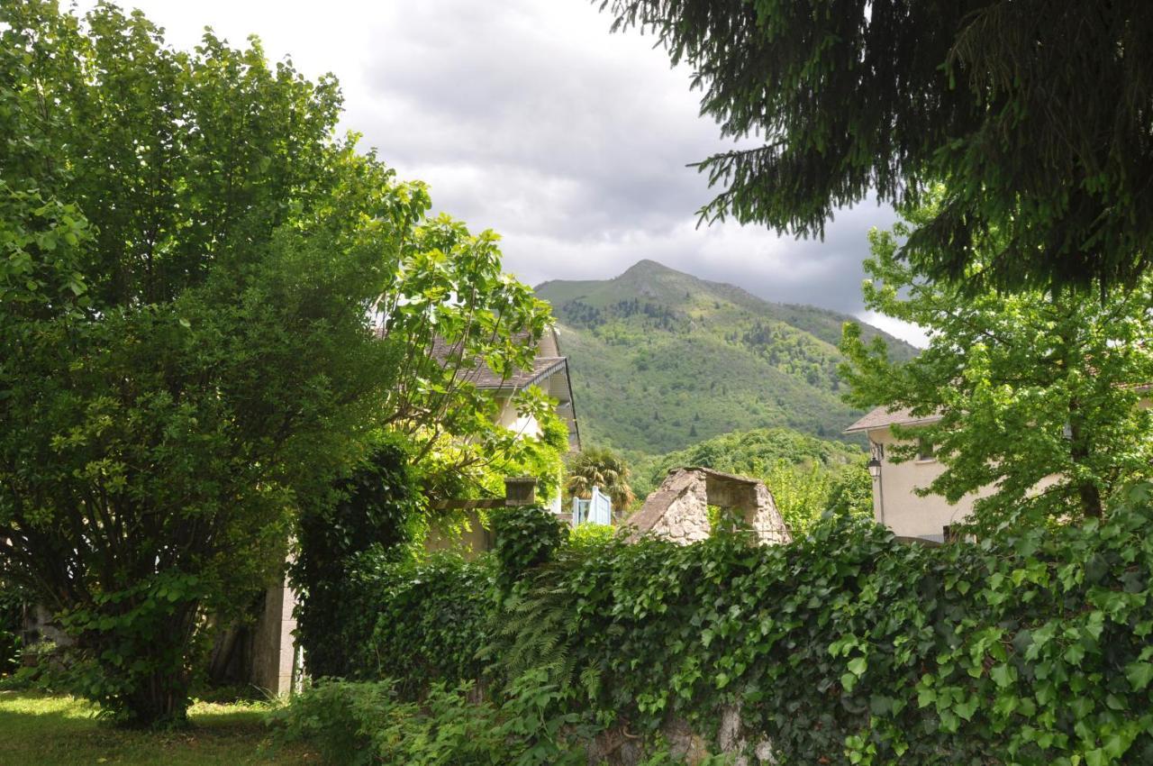 Gite D'Etape Le Couvent D'Ossau Louvie Juzon ภายนอก รูปภาพ